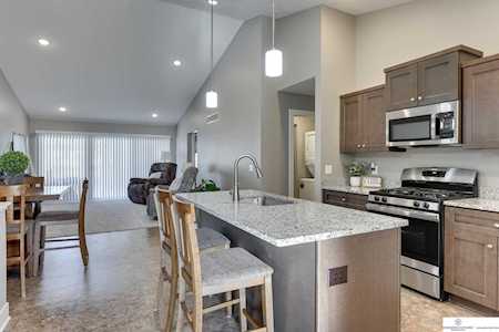 17090 Nicholas St Omaha, NE 68118