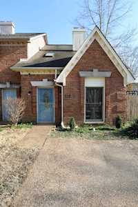 218 S S Walnut Bend Dr Memphis, TN 38018