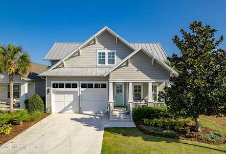 593 Timber Bridge LN Atlantic Beach, FL 32233