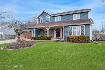1305 Fieldstone Ct Naperville, IL 60564