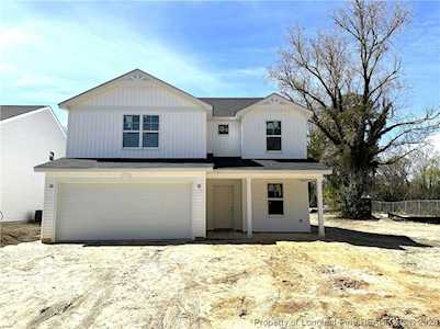 3704 Stone St Hope Mills, NC 28348