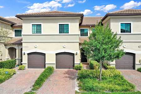4212 N Dixie Hwy #36 Oakland Park, FL 33334