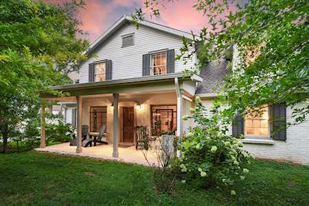 221 Lewisburg Ave Franklin, TN 37064