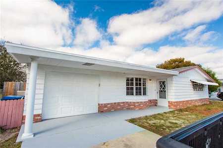 3429 Columbus Dr Holiday, FL 34691