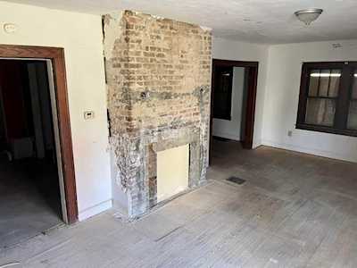 905 Carpenter Street Columbus, OH 43206