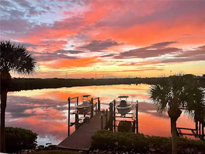 378 Coquina Dr Tarpon Springs, FL 34689