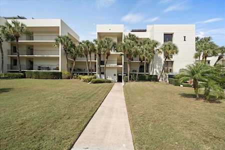 50 Coe Rd #112 Belleair, FL 33756