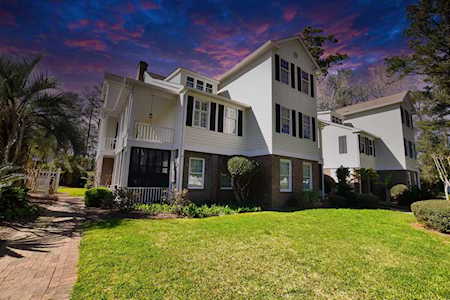 1970 Governors Landing Dr. #204 Murrells Inlet, SC 29576