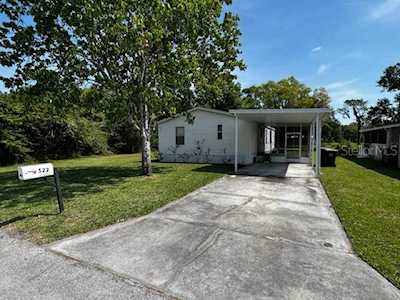 522 Lazy Lake Dr E Lakeland, FL 33801
