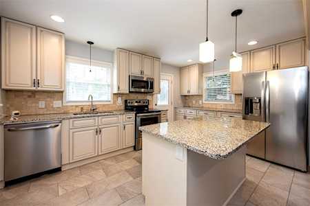 2114 Emerywood Dr Charlotte, NC 28210