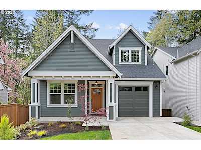 8651 SW 42nd AVE Portland, OR 97219