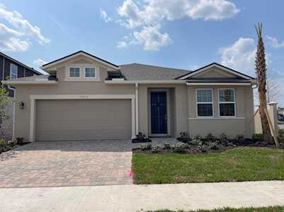 19755 Blue Pond Drive Lutz, FL 33558