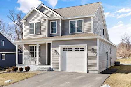 16 Dean Lane #16 Littleton, MA 01460