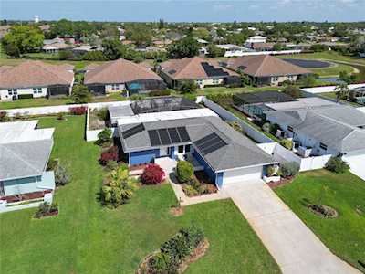 6906 18th Ave W Bradenton, FL 34209