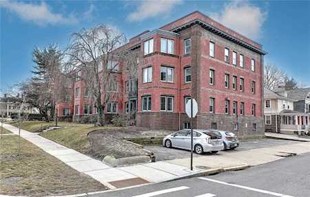 12 Blackstone Blvd #7 Providence, RI 02906