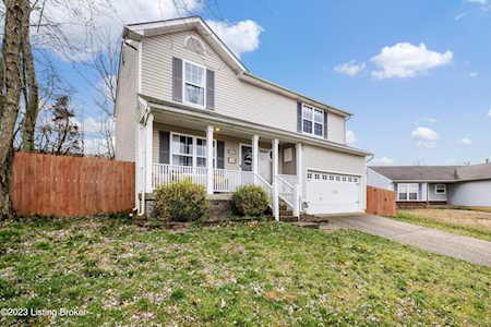 1318 Cedar Springs Pkwy La Grange, KY 40031