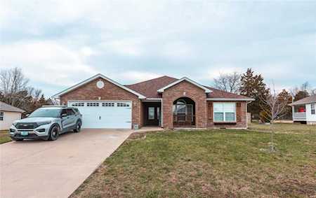 10055 Summerfield Dr Rolla, MO 65401