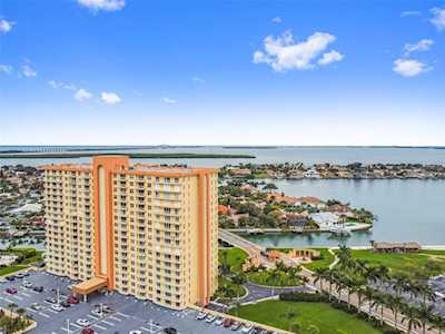 4900 Brittany Dr S #303 St. Petersburg, FL 33715