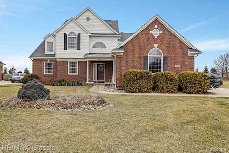 53324 Shinnecock Dr Lyon Twp, MI 48178