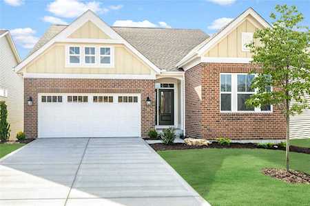 204 Cambium Ct Wentzville, MO 63385
