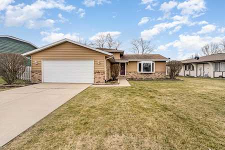 4927 W 89th Place Crown Point, IN 46307