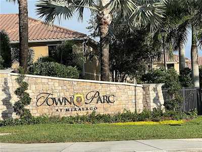 9617 Waterview Way #. Parkland, FL 33076