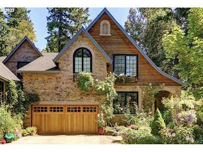 15470 Boones WAY Lake Oswego, OR 97035
