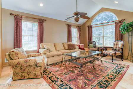2394 Torrington Dr Toms River, NJ 08755