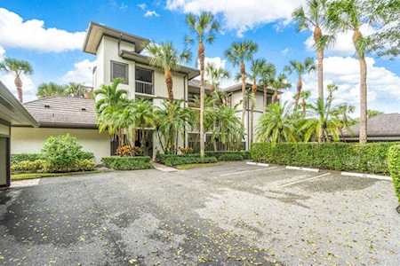 2785 Polo Island Drive #J201 Wellington, FL 33414