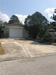 2548 Almond Dr Holiday, FL 34691