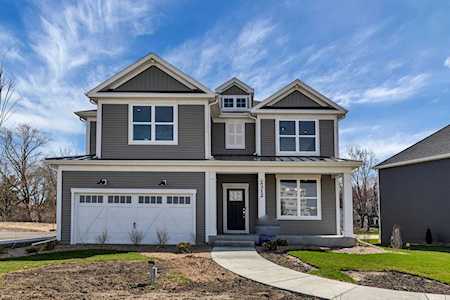 2516 Weatherbee Ln Naperville, IL 60563