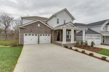 1129 Pebble Run Rd. Hendersonville, TN 37075