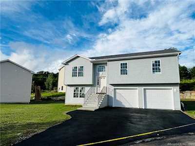 4 Julian's Circle Sterling, CT 06377