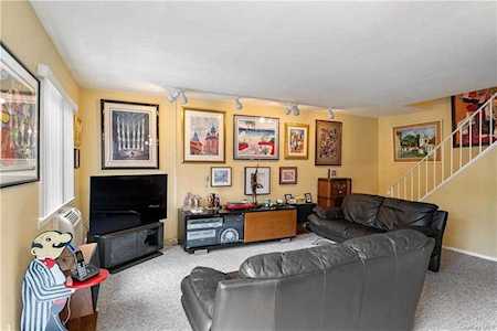 336 Central Park Avenue #J11 Scarsdale, NY 10583