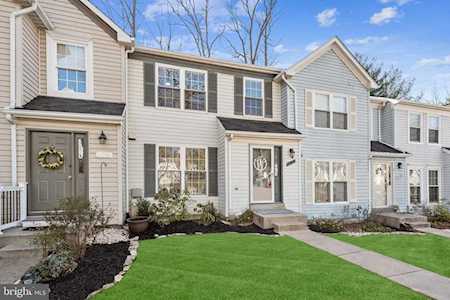 11783 Stonegate Ln Columbia, MD 21044