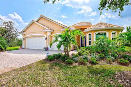 9206 Winter Harbour WAY N Bradenton, FL 34212