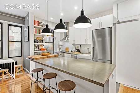 408 St Johns Place #1-F Brooklyn, NY 11239