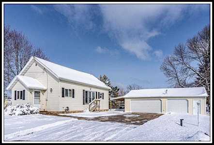 E9196 State Road 96 Fremont, Town of Caledonia, WI 54940
