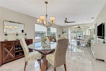 27601 Arroyal Rd #124 Bonita Springs, FL 34135