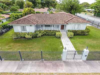 1558 Sevilla Ave Coral Gables, FL 33134