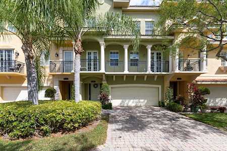 2498 San Pietro Circle Palm Beach Gardens, FL 33410