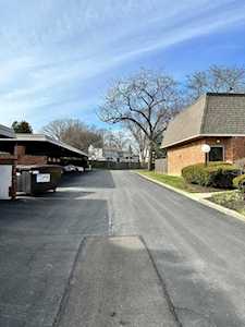 1595 Lafayette Drive Upper Arlington, OH 43220