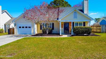 2204 Loblolly Court Wilmington, NC 28411
