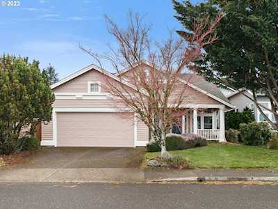 9082 SE Bristol Park DR Happy Valley, OR 97086