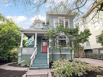 2344 NW Irving ST Portland, OR 97210