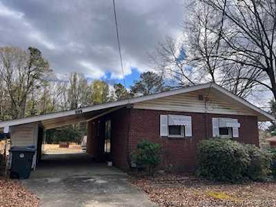 899 Chesterfield Dr Fayetteville, NC 28305