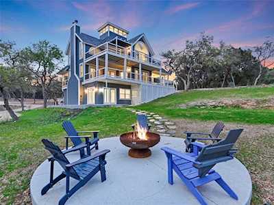 270 Sierra Loma DR Wimberley, TX 78676