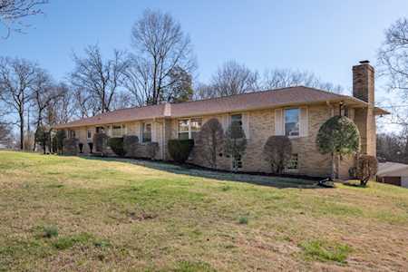 301 Cunniff Pkwy Goodlettsville, TN 37072