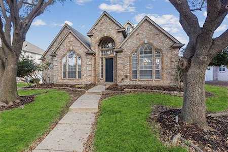 5940 Sandhill Circle The Colony, TX 75056
