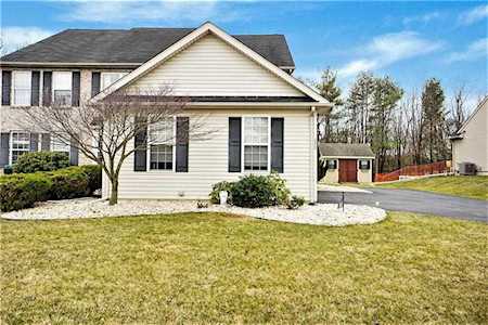 2037 Rolling Meadow Dr Macungie, PA 18062
